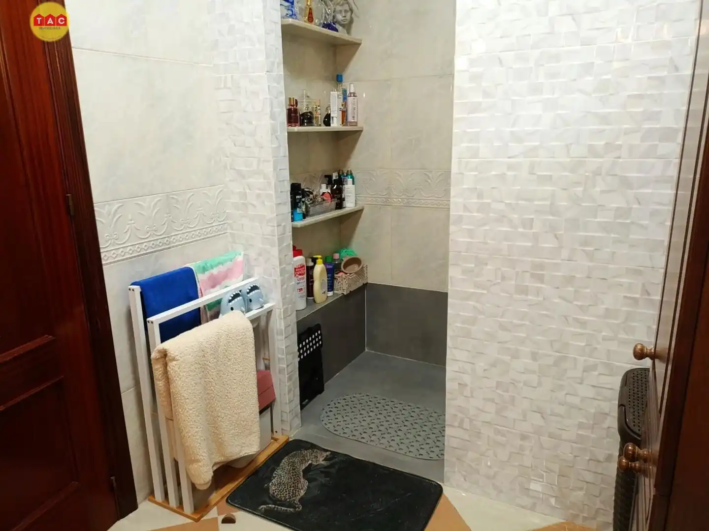 Bany de Pis en venda en Lepe amb Aire condicionat, Calefacció i Traster
