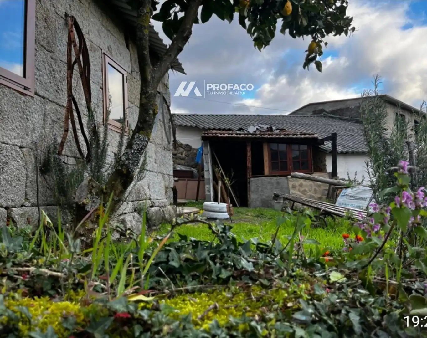 Vista exterior de Casa o chalet en venta en Carballeda de Avia con Calefacción y Trastero