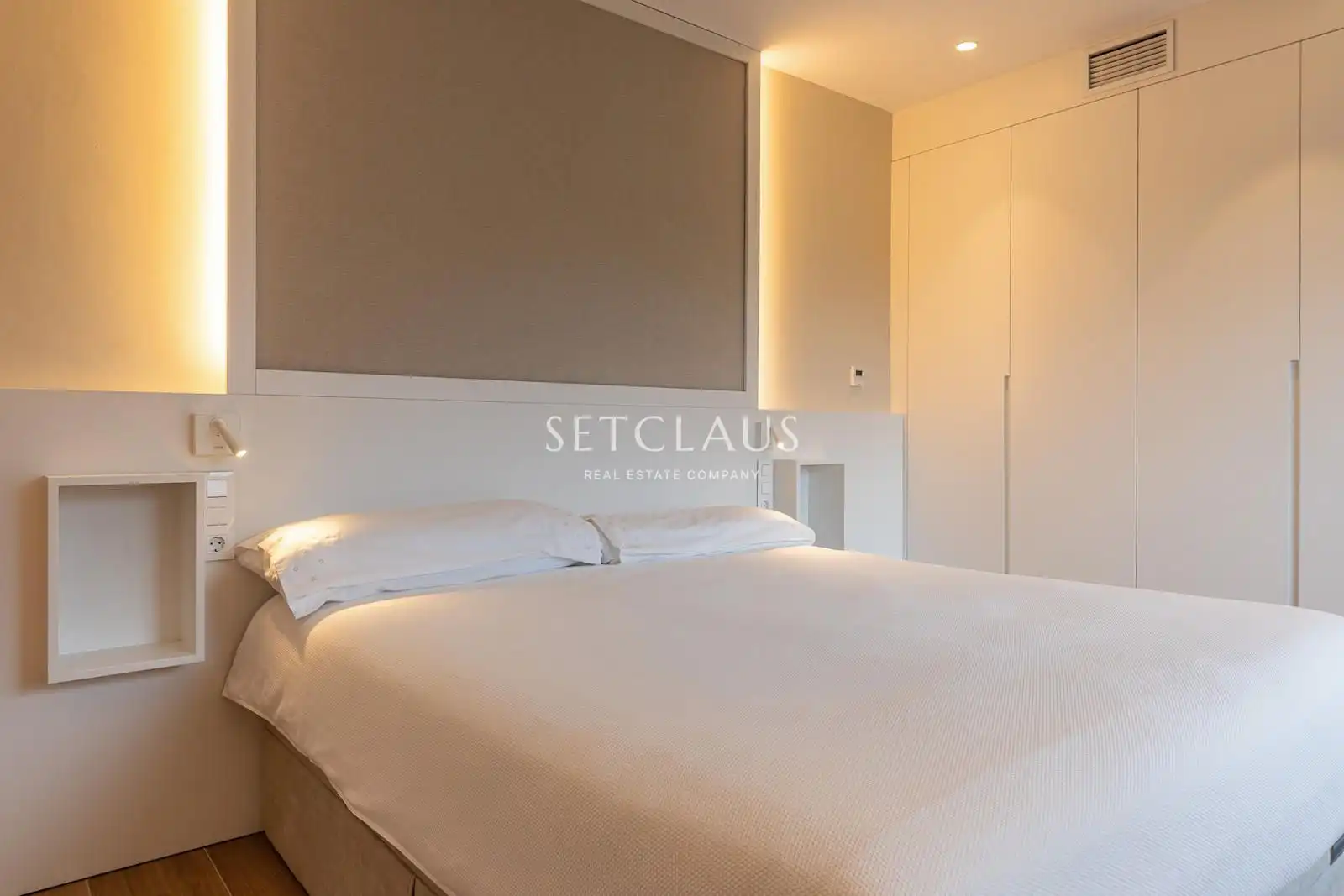 Habitación de Casa o chalet en venta en Tiana con Aire acondicionado, Calefacción y Terraza