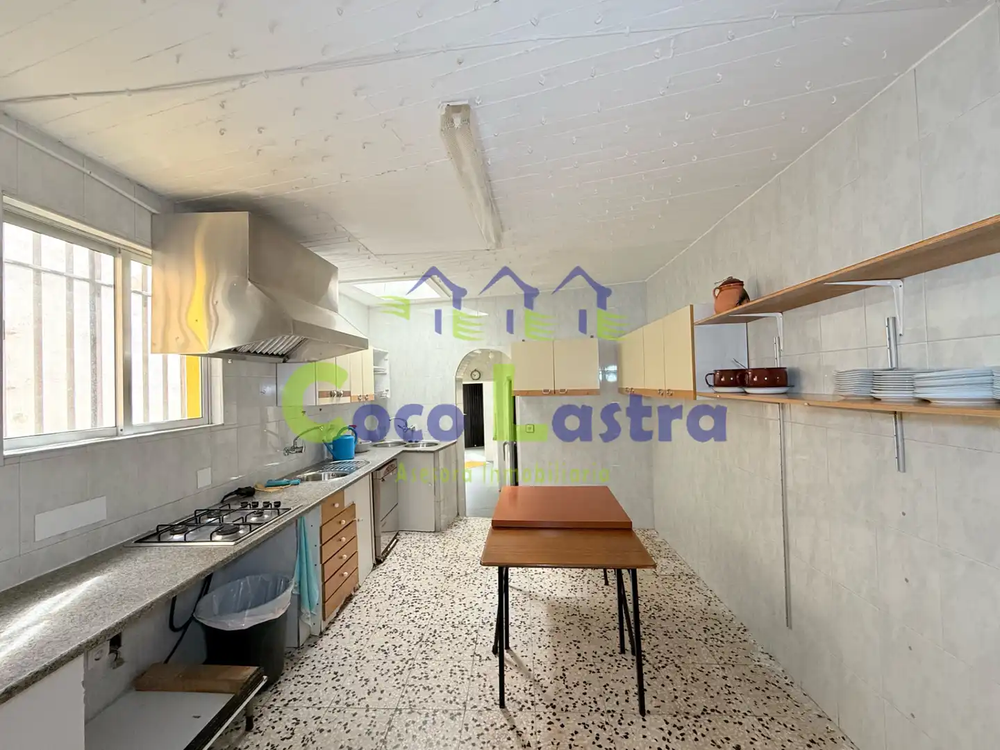 Cocina de Casa adosada en venta en Nava de Francia con Calefacción, Jardín privado y Terraza