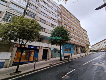 Business premises for sale in Calle de la Rosa 32