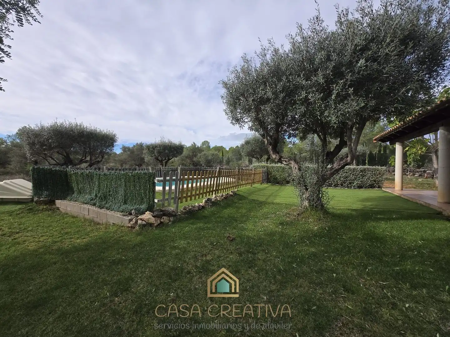 Jardín de Casa o chalet en venta en Chella con Aire acondicionado, Jardín privado y Amueblado