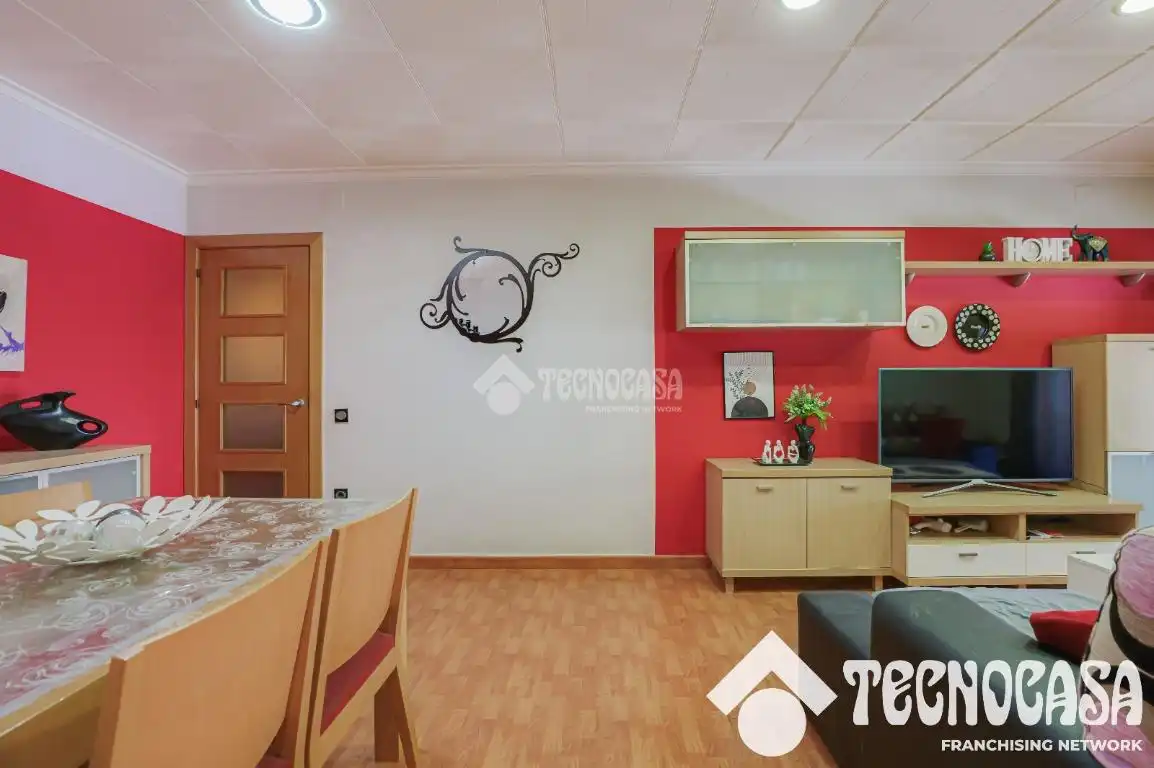 Sala d'estar de Pis en venda en El Prat de Llobregat