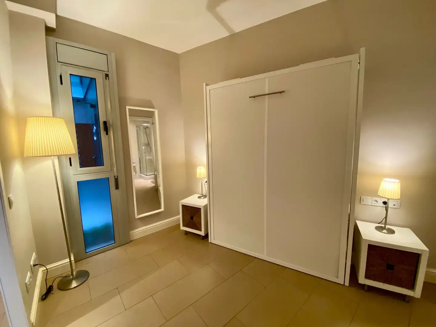 Bedroom of Flat for sale in Llevant