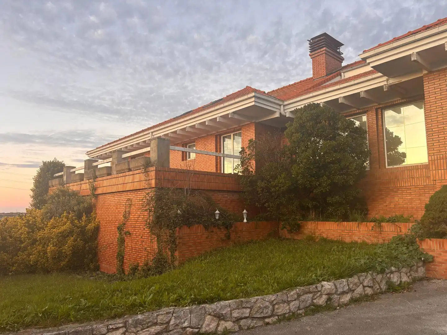 Exterior view of Houses for sale in Santa Cruz de Bezana  with Heating, Private garden and Terrace