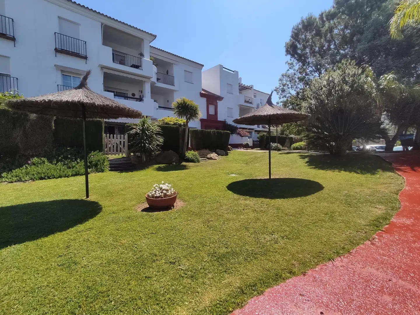 Garden of Apartments for sale in Rota  with Air Conditioner, Private garden and Terrace