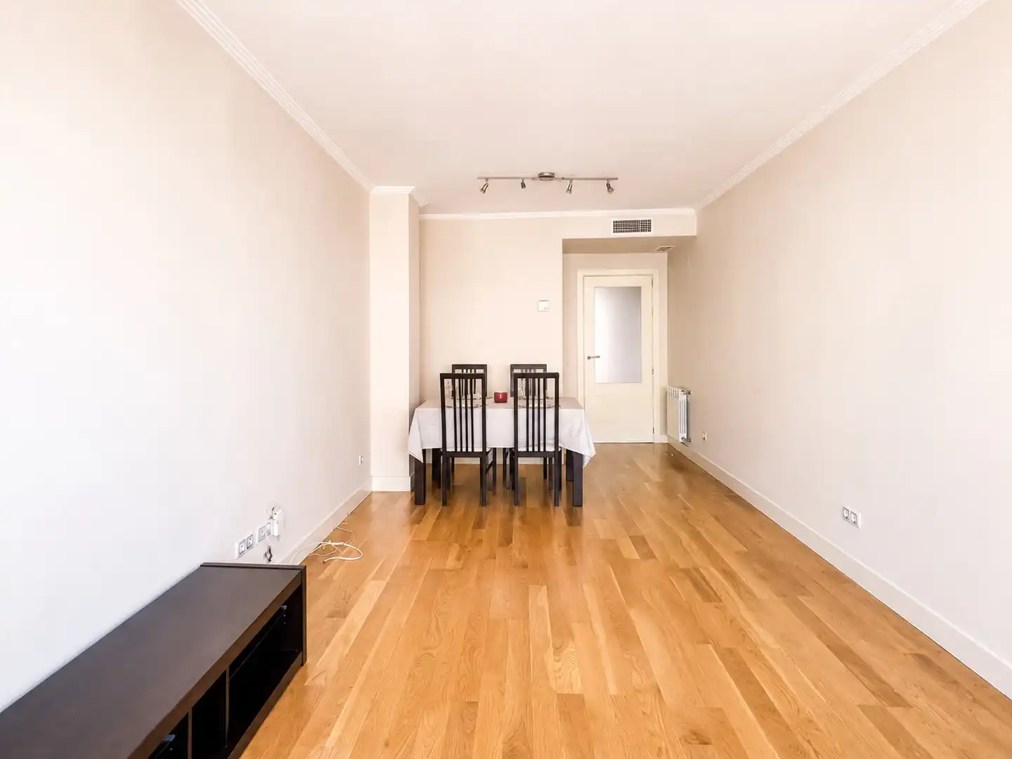 Dining room of Flat for sale in Madrid  with Air Conditioner, Private garden and Storage room