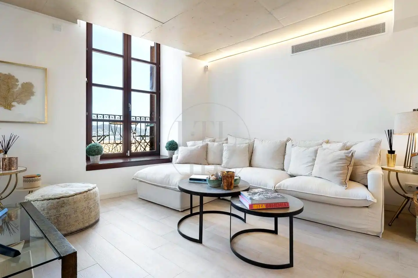 Sala de estar de Dúplex en venta en Eivissa con Aire acondicionado, Terraza y Amueblado