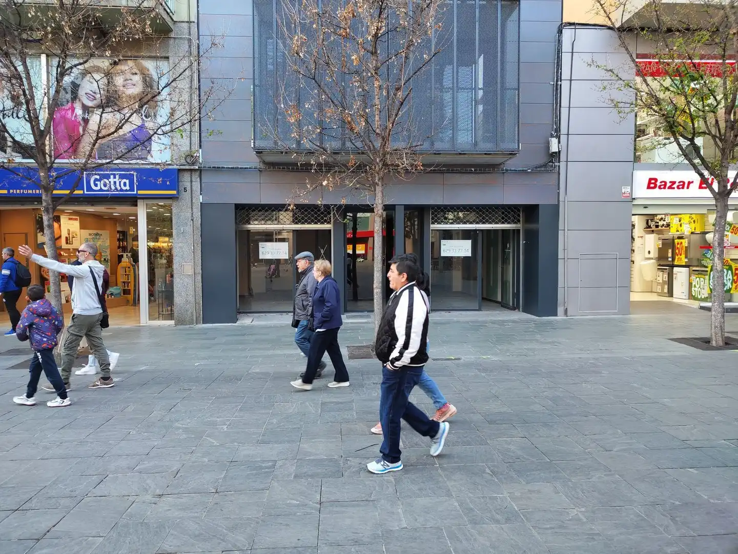 Local comercial de lloguer a Plaza Perpinyà 6, imagen 5
