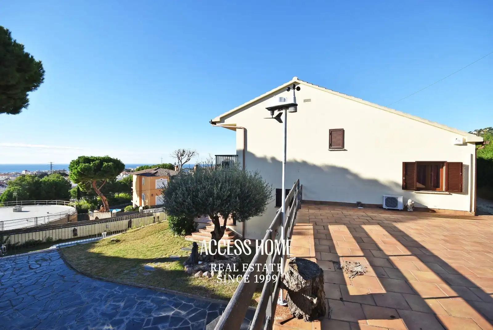 Vista exterior de Casa o xalet en venda en Premià de Dalt amb Aire condicionat, Calefacció i Terrassa