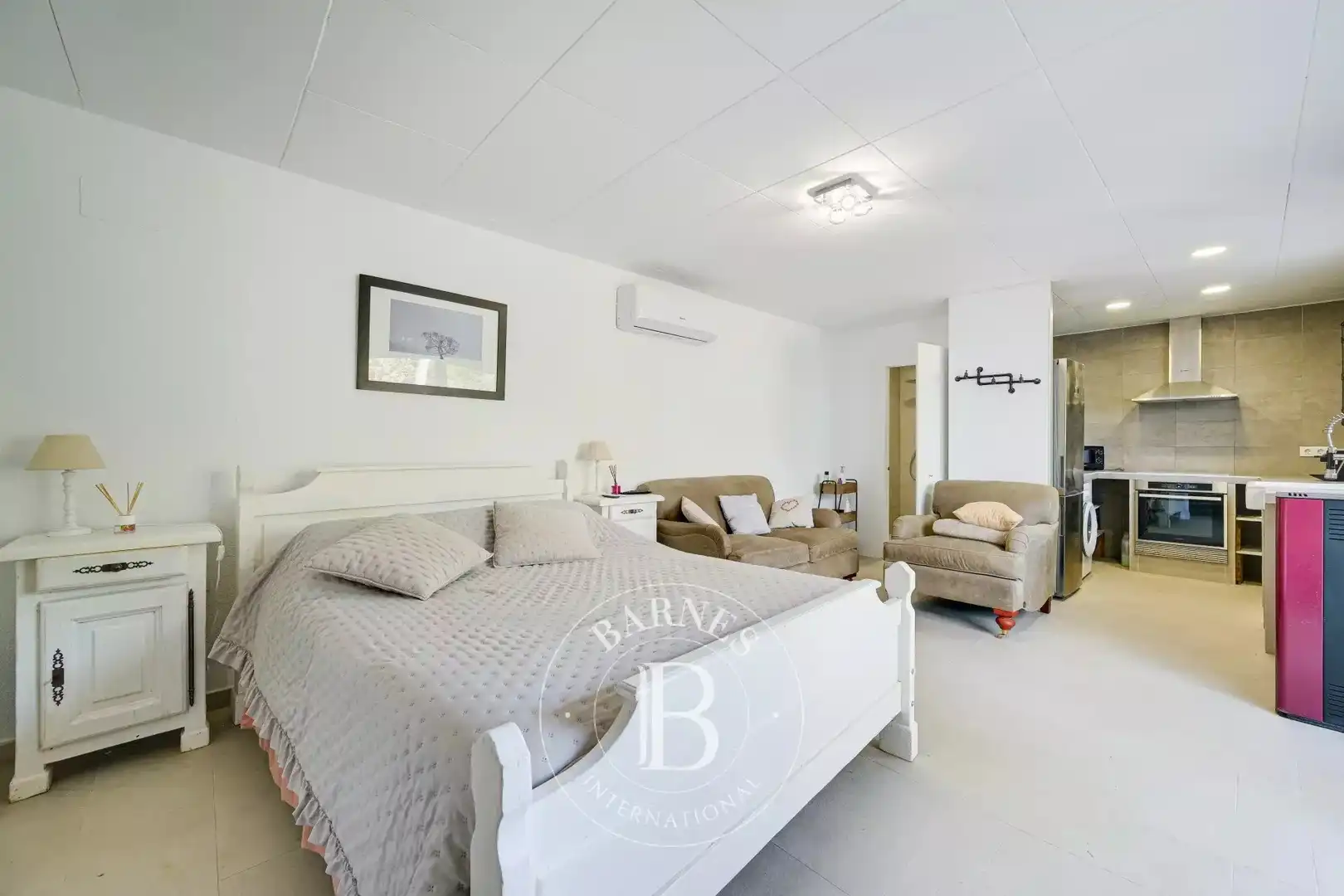 Country homes for sale in Montbarbat