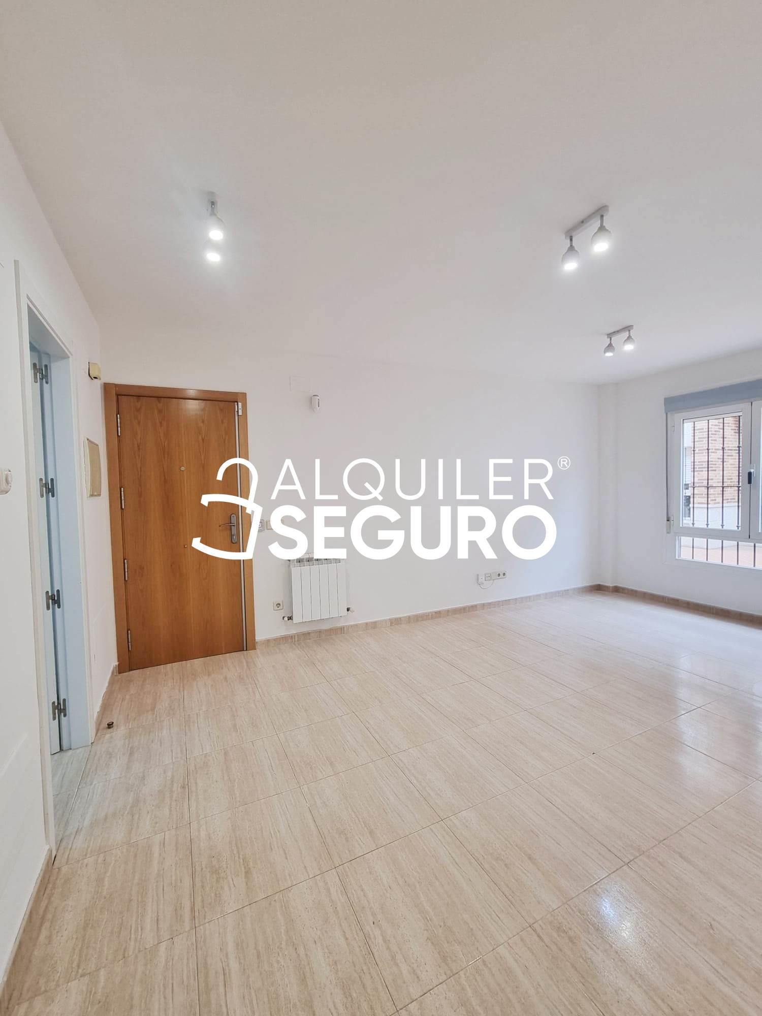 Bedroom of Flat for rent in Valdemorillo  with Air Conditioner and Heating