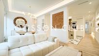 Living room of Flat for sale in  Madrid Capital  with Air Conditioner, Heating and Furnished