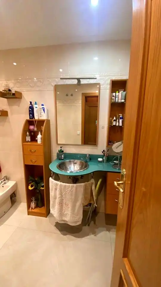 Bathroom of Flat for sale in  Logroño  with Heating, Parquet flooring and Storage room