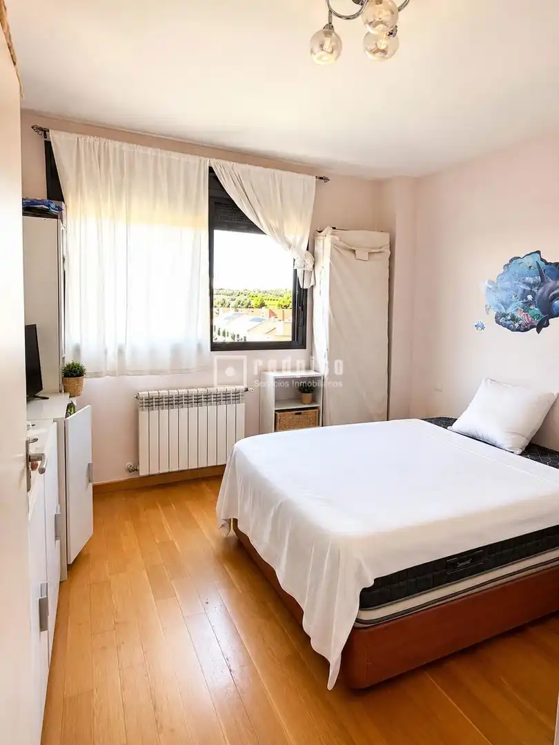 Habitación de Piso en venta en Valdemoro con Aire acondicionado, Calefacción y Terraza