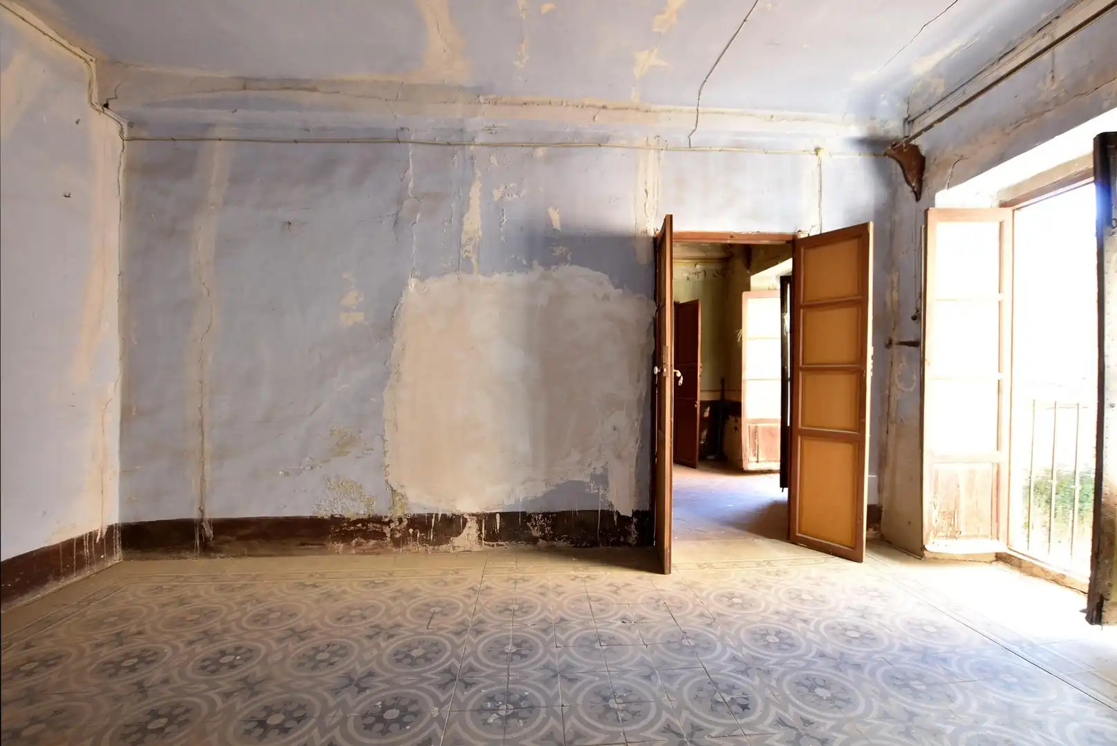 Edificio en venta en Guadix