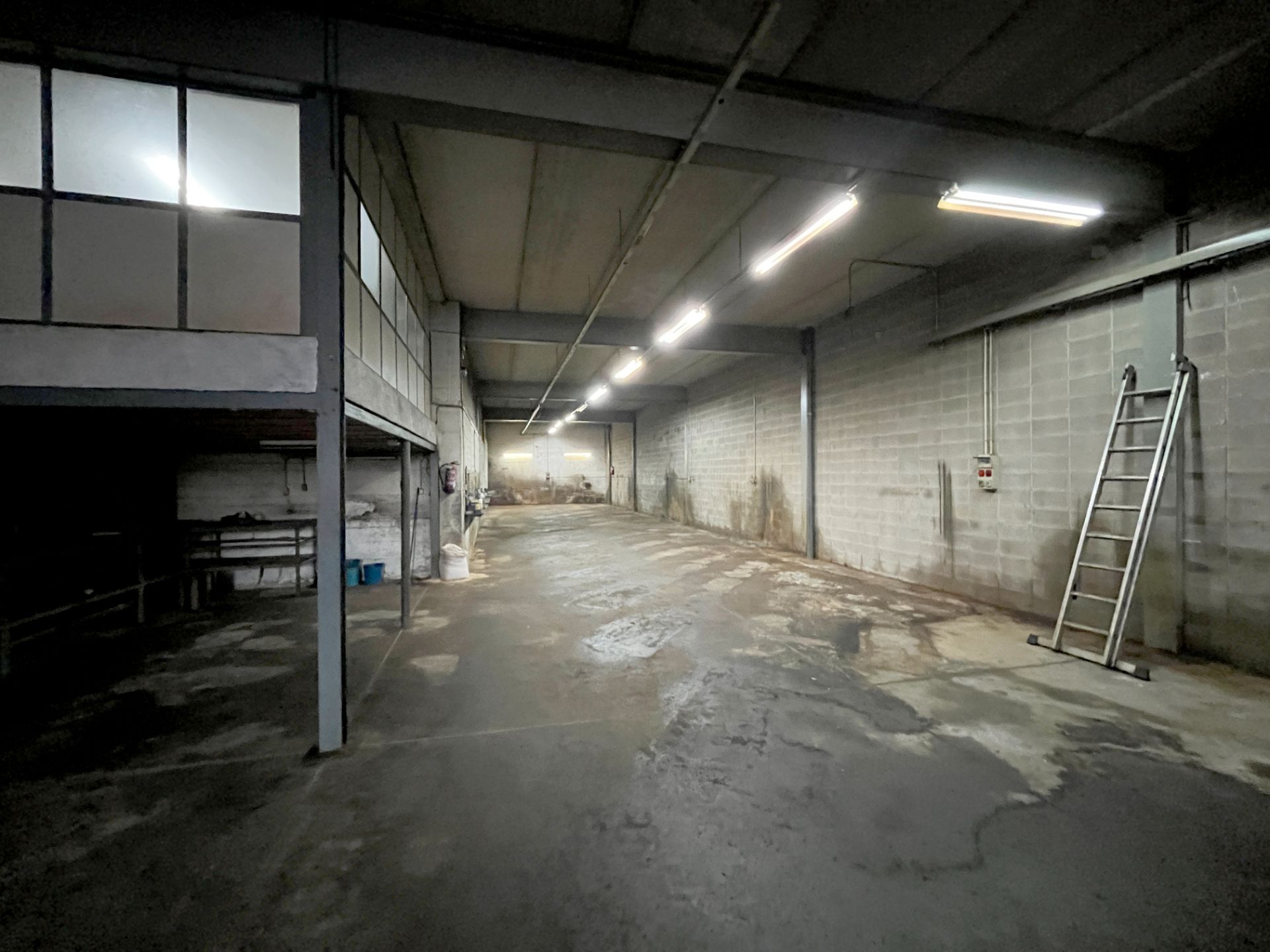 Industrial buildings for sale in Cerdanyola del Vallès  with Heating and Alarm