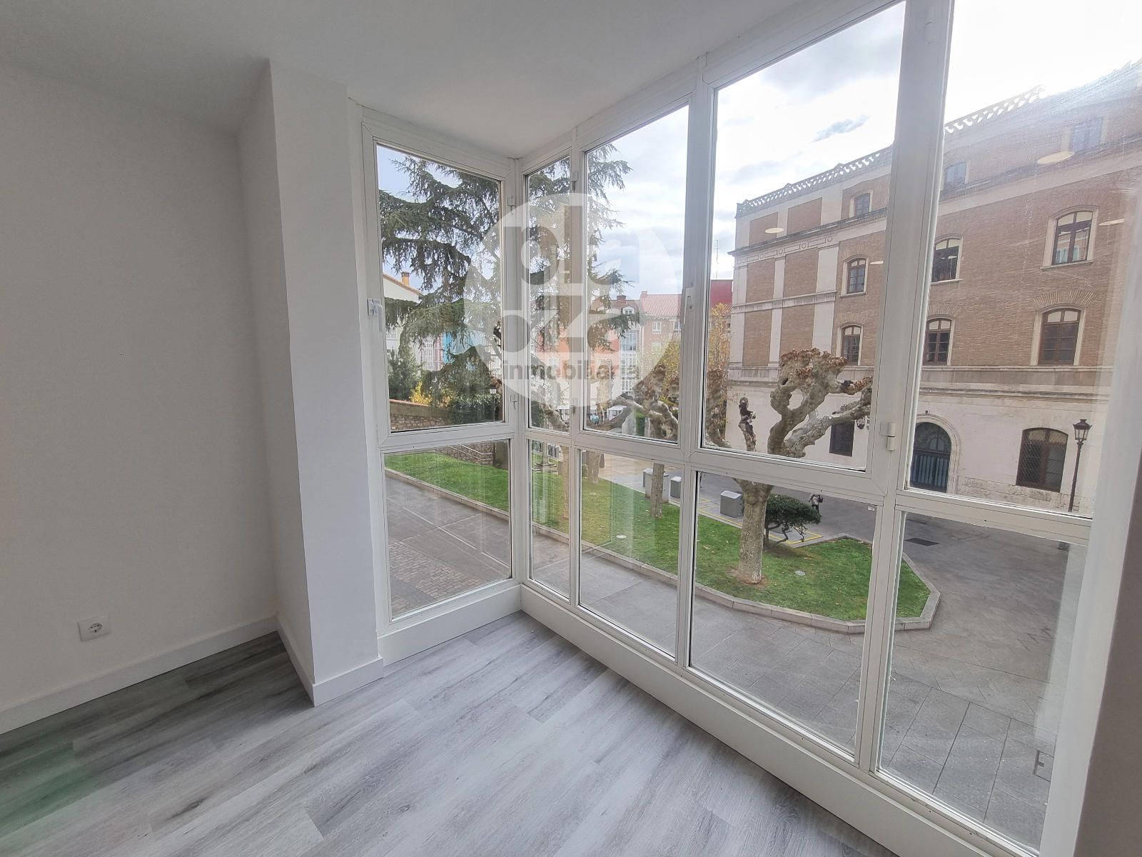 Bedroom of Flat for sale in Burgos Capital  with Heating, Terrace and Storage room