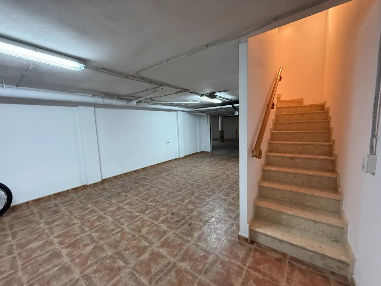 Einfamilien-Reihenhaus zum Verkauf in La Pobla del Duc mit Klimaanlage, Heizung und Terrasse