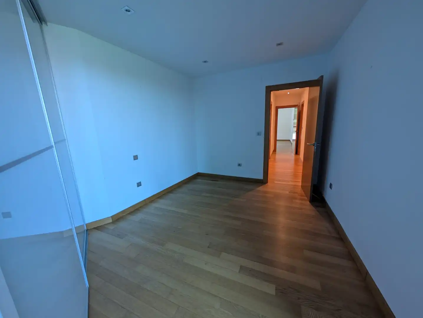 Piso en venta en Santander con Calefacción, Terraza y Trastero