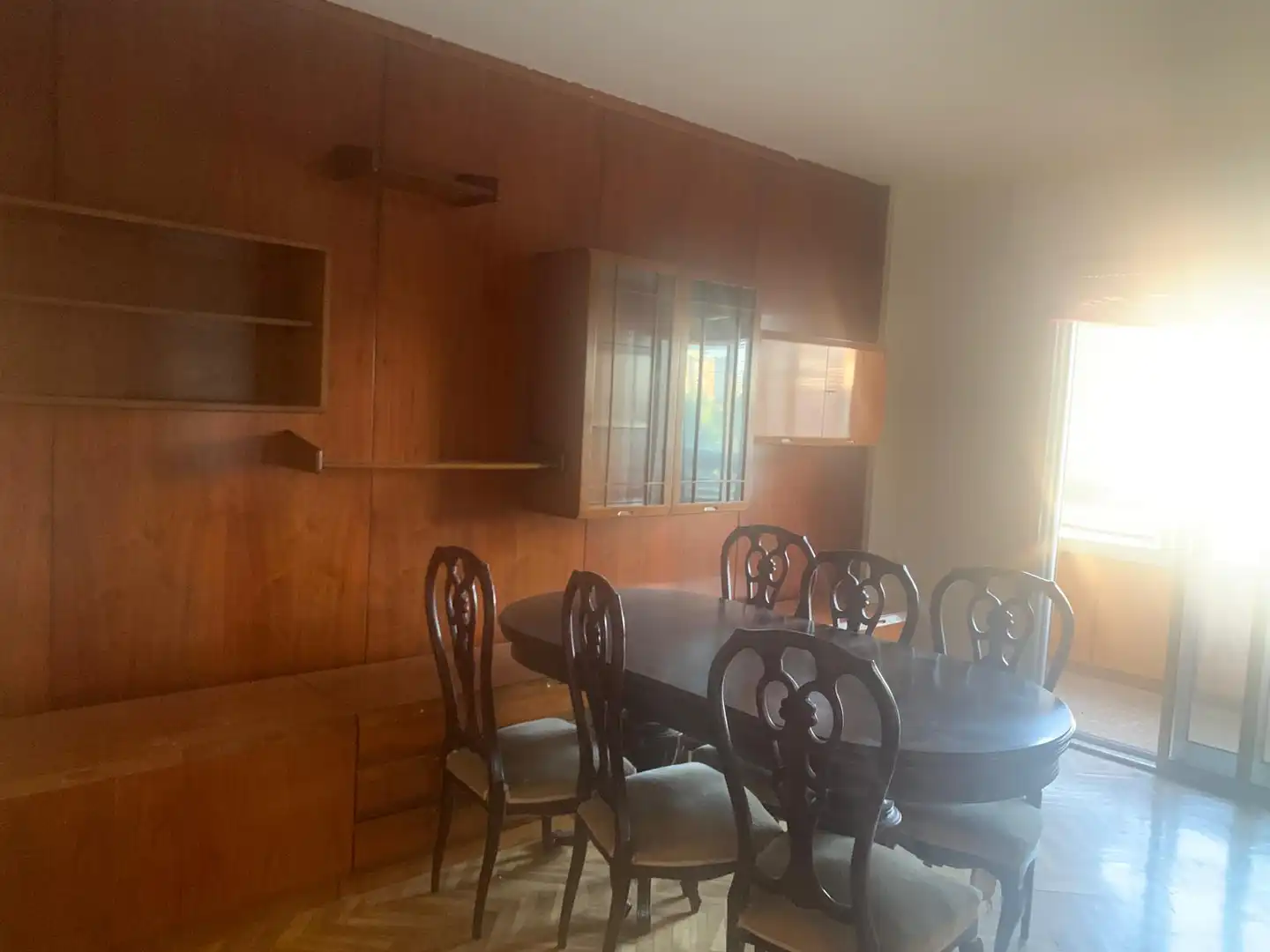 Menjador de Pis en venda en Valladolid amb Calefacció, Parquet i Terrassa
