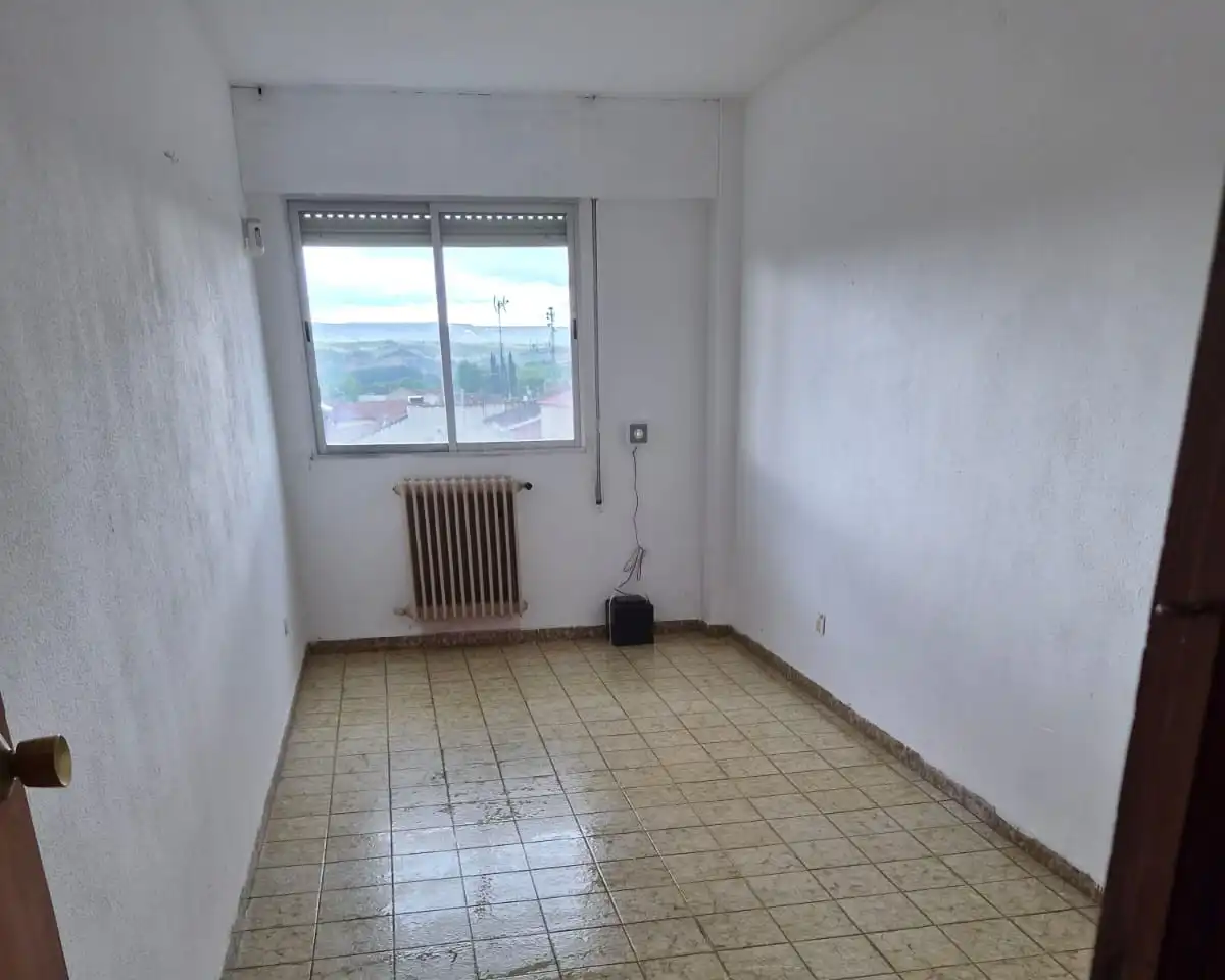 Dormitori de Pis en venda en Yunquera de Henares