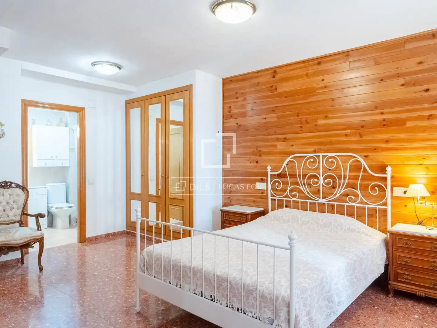 Schlafzimmer von Wohnung zum Verkauf in Valencia mit Klimaanlage, Möbliert und Balkon