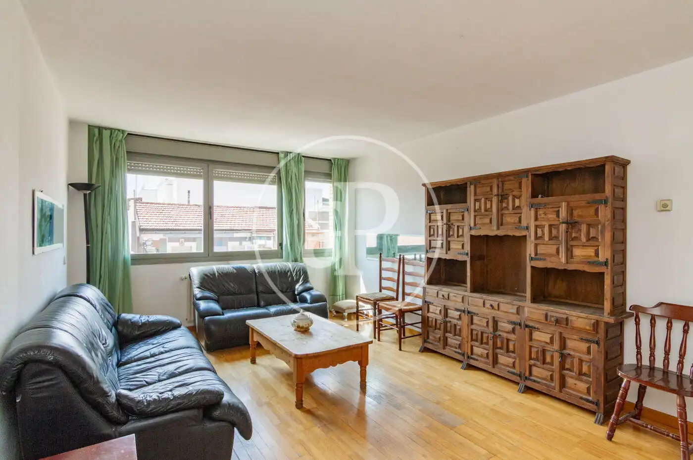 Außenansicht von Wohnung zum Verkauf in Madrid mit Heizung und Gemeinschaftspool