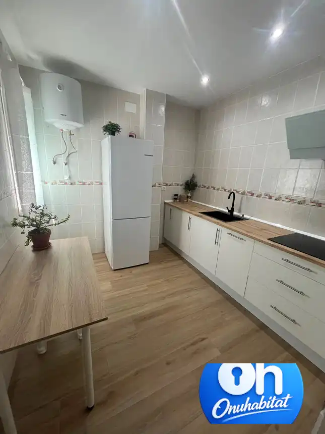 Cocina de Piso en venta en Valverde del Camino con Aire acondicionado, Amueblado y Balcón
