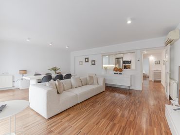 Flat with lift to rent in Carrer HORTES