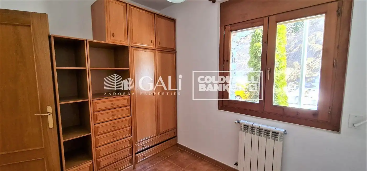 Piso con terraza en venta en Carretera general 5 43, imagen 10