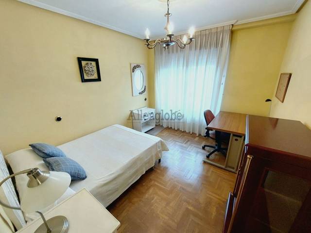 Piso en Alquiler en Avenida Padre Vinjoy en Llamaquique