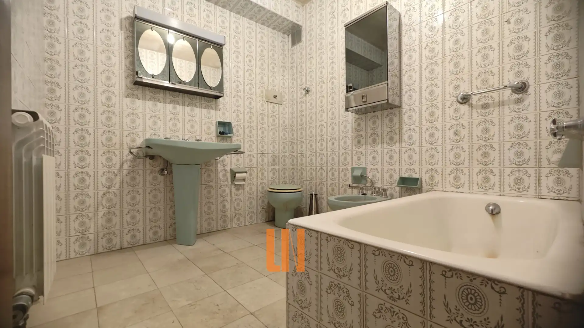Baño de Piso en venta en A Coruña Capital  con Calefacción, Parquet y Internet