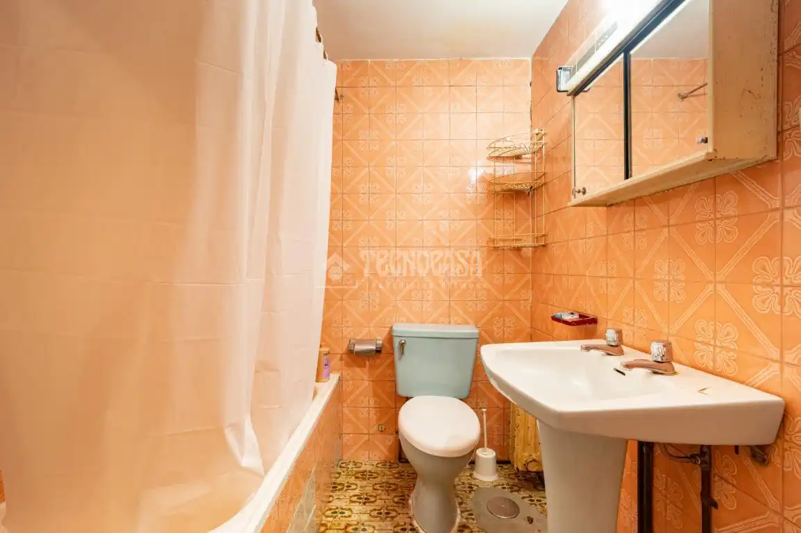Baño de Piso en venta en Granada