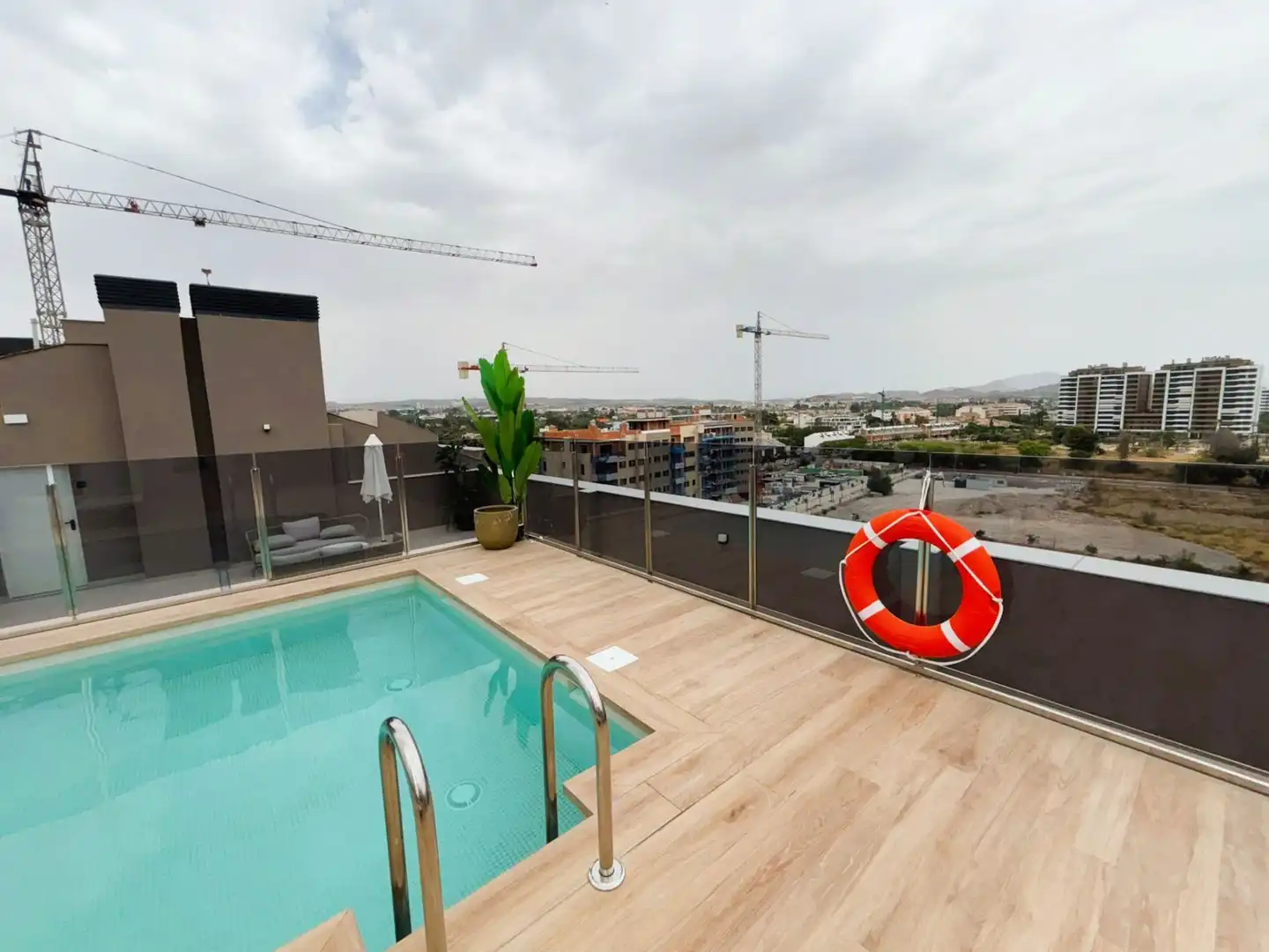 Piscina de Piso de alquiler en Murcia con Aire acondicionado, Calefacción y Terraza