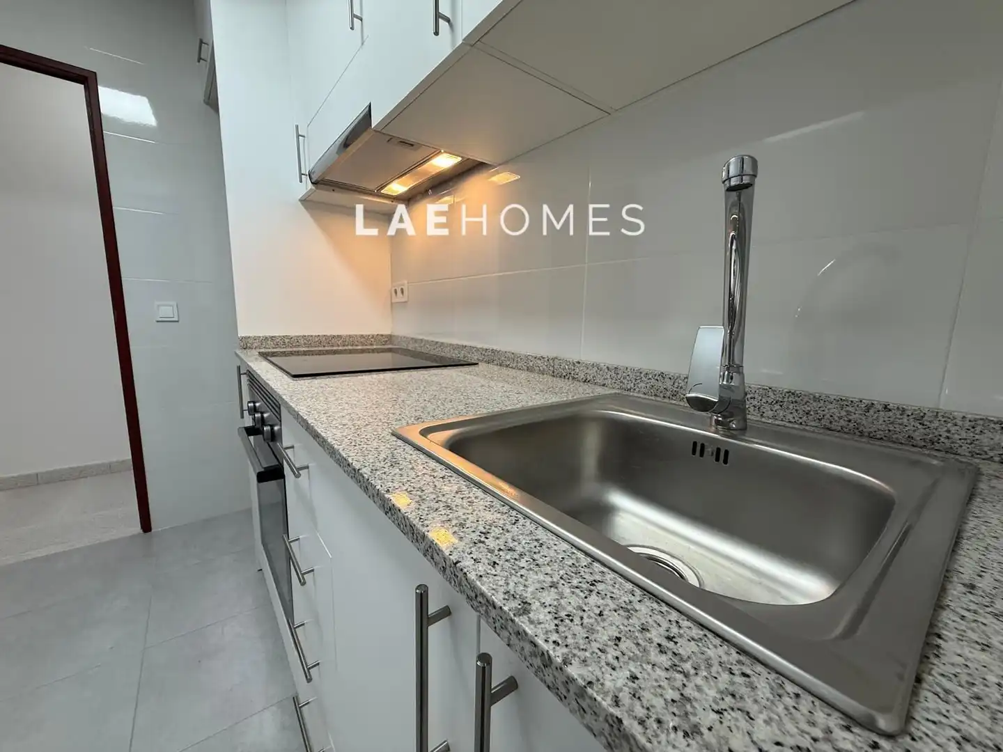 Küche von Wohnung zum Verkauf in Martorell mit Balkon und Alarm