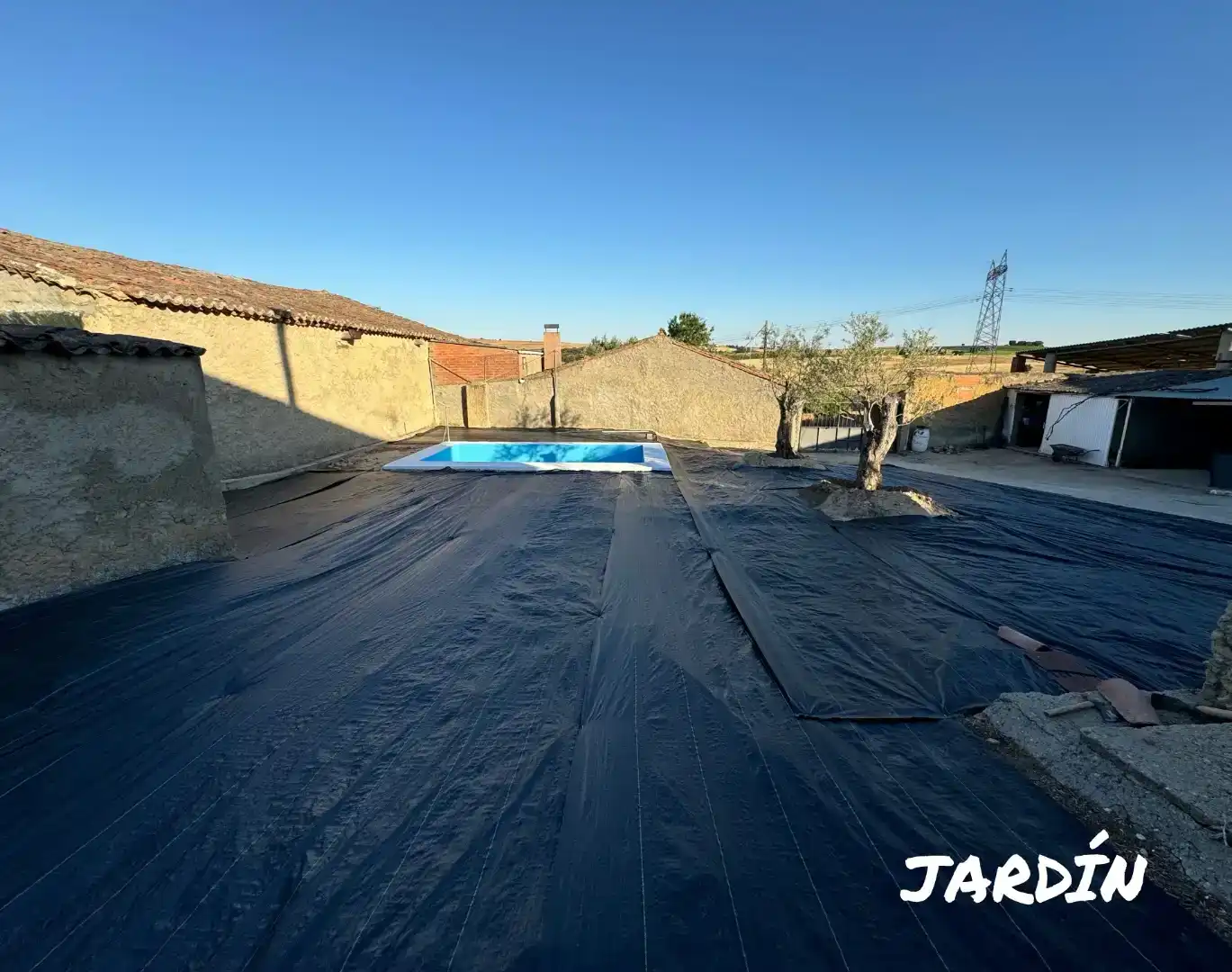 Piscina de Casa o chalet en venta en Sanzoles con Jardín privado, Parquet y Piscina