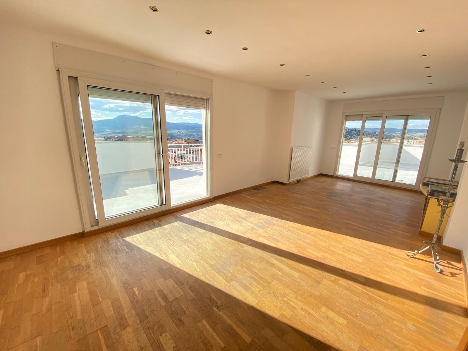 Living room of Attic for sale in Igualada  with Air Conditioner, Heating and Terrace
