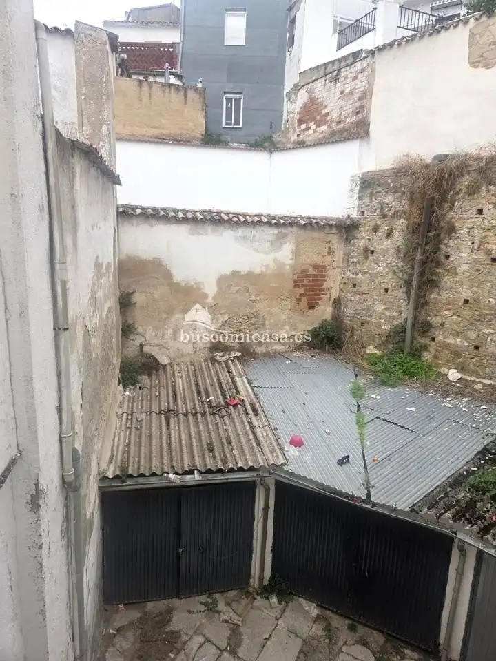 Piso en venta en Martos con Balcón