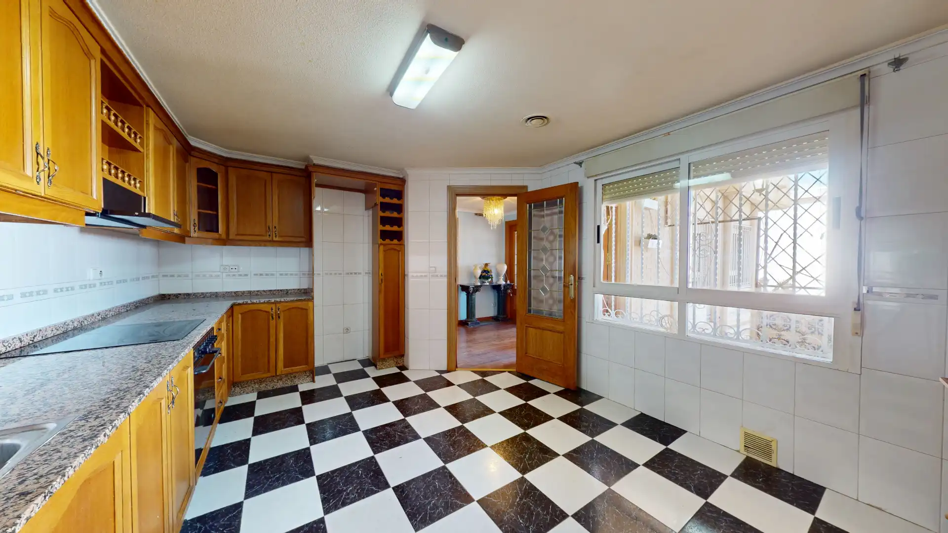 Cocina de Casa adosada en venta en Elda con Aire acondicionado, Terraza y Trastero