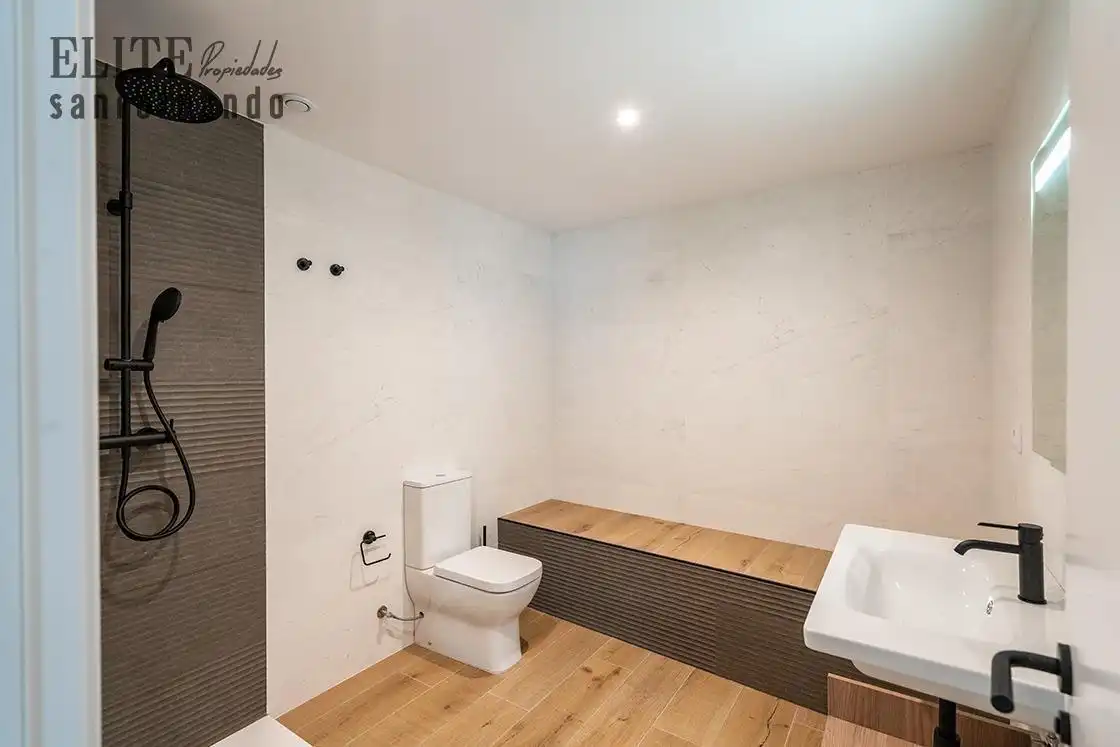Baño de Casa o chalet en venta en Suances con Calefacción, Jardín privado y Piscina