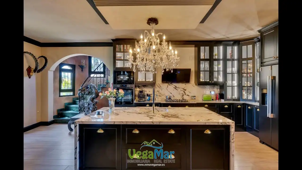 Kitchen of Country homes for sale in Freila