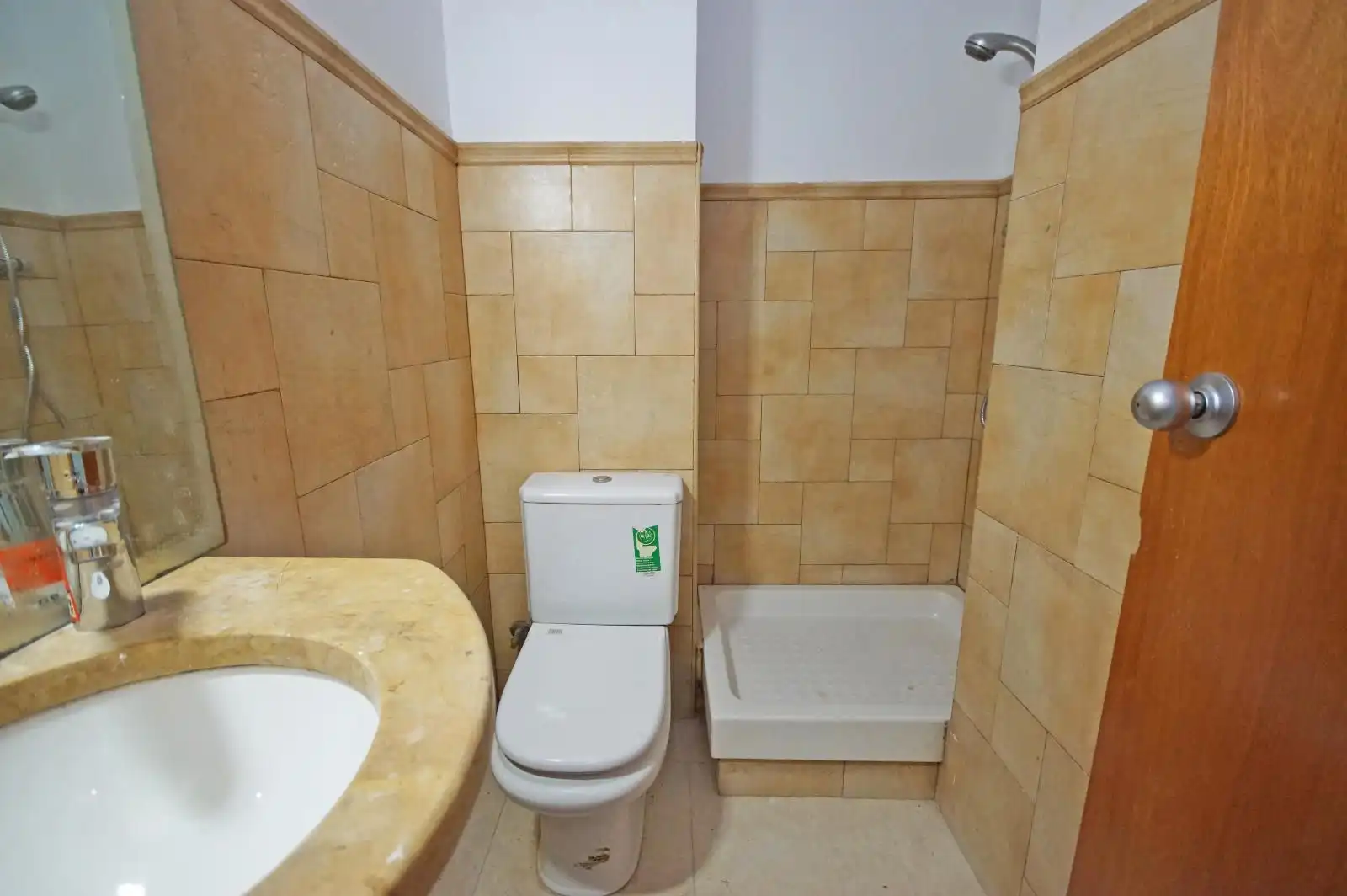 Badezimmer von Geschaftsraum zum Verkauf in Barcelona