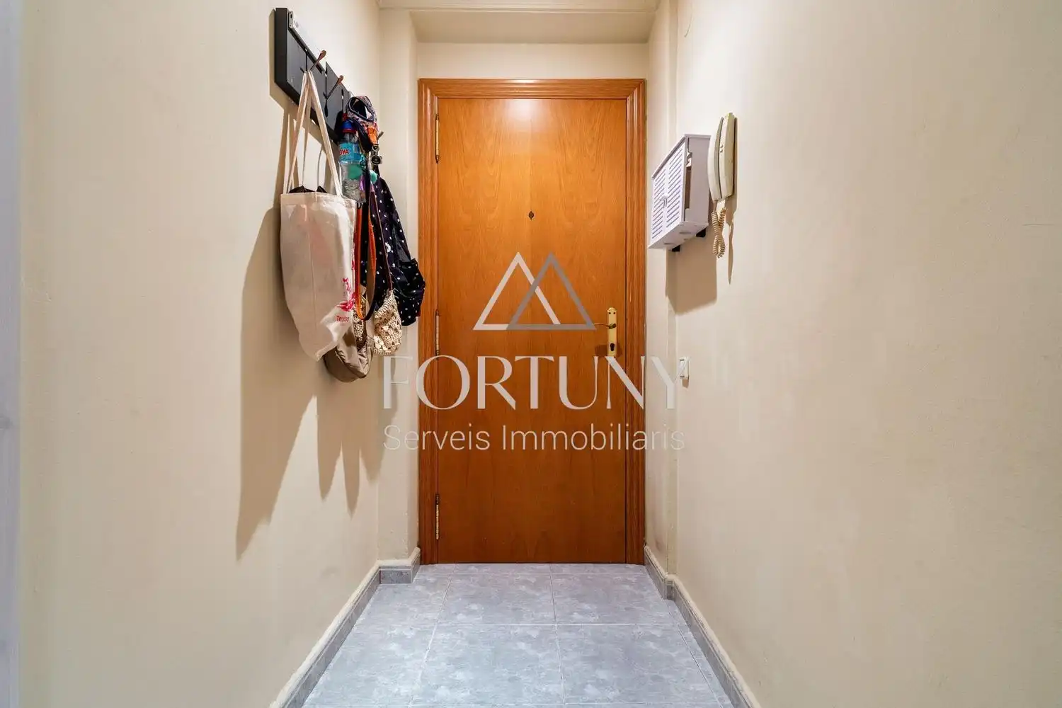 Piso con terraza en venta en de Roger de Belfort, imagen 3