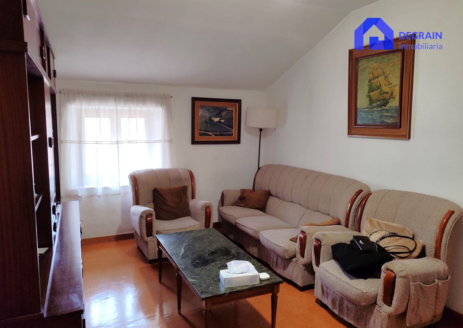 Sala d'estar de Pis en venda en Oviedo 