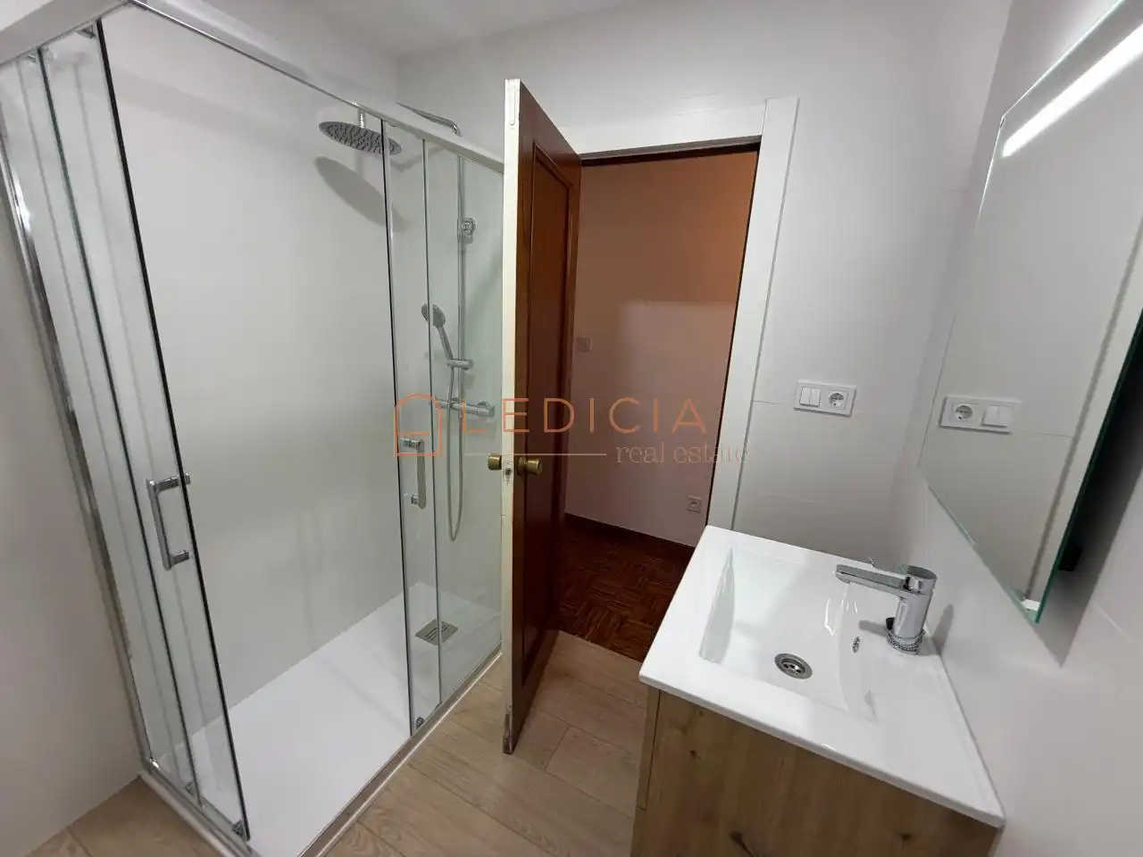Flat for rent in Castelao, As Travesas - Balaídos