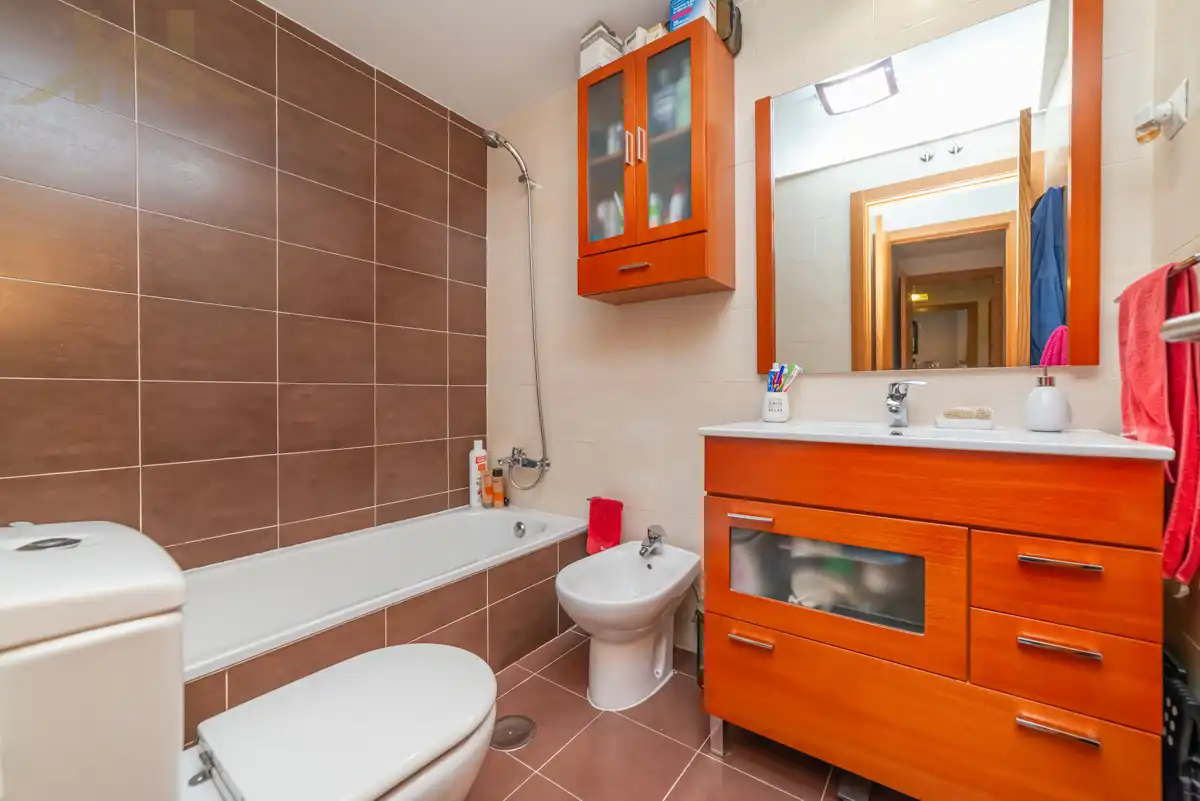 Baño de Piso en venta en Pinto con Aire acondicionado, Calefacción y Parquet