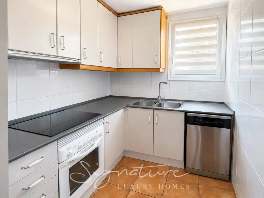Kitchen of Houses for rent in Sant Cugat del Vallès  with Air Conditioner, Private garden and Terrace