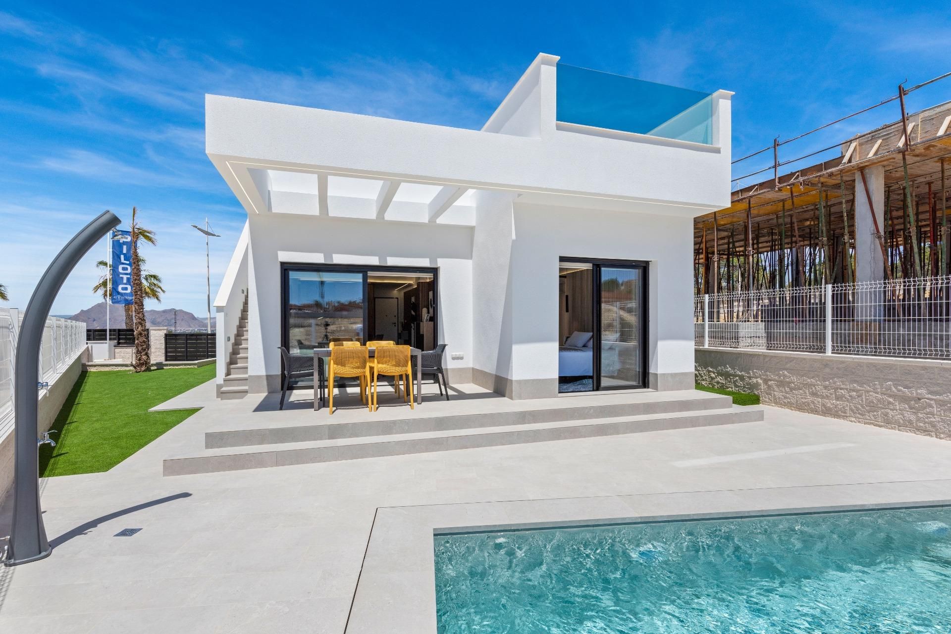 Casa o xalet en venda a Avenida Antonio Pedrera Soler, 1, Algorfa
