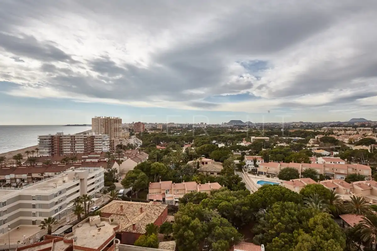 Exterior view of Apartments for rent in El Campello  with Air Conditioner, Heating and Private garden